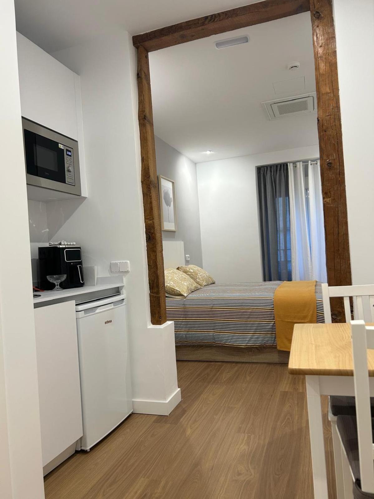 Apartamentos Gravina Мадрид Екстер'єр фото