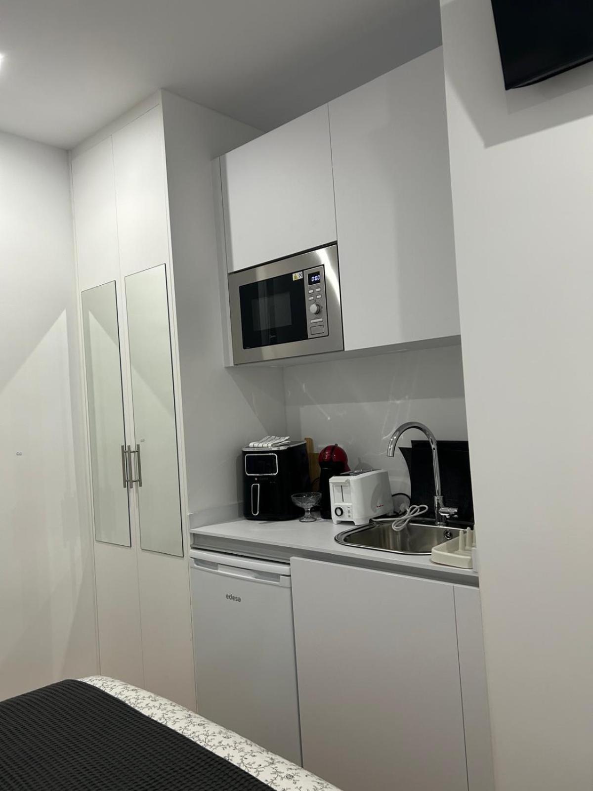 Apartamentos Gravina Мадрид Екстер'єр фото